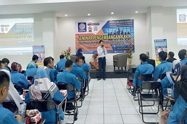 Mahasiswa UBSI Karawang...