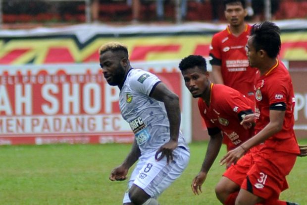 Permalukan Semen Padang,...