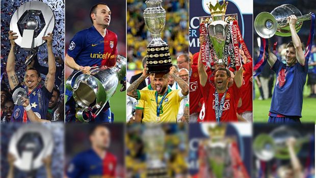 10 Pesepak Bola dengan...