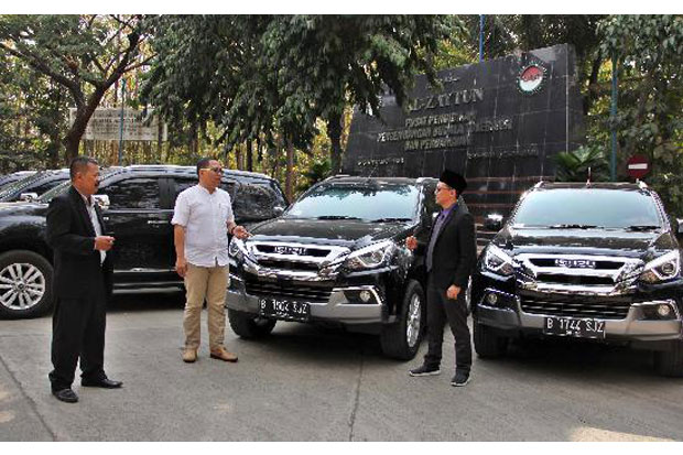 Isuzu MU-X Manfaatkan...