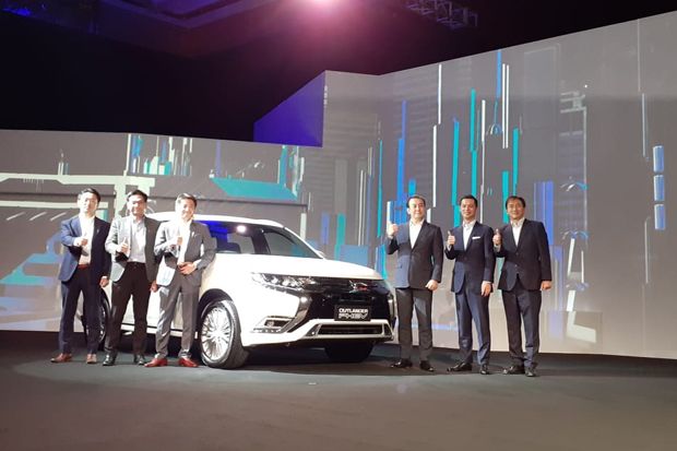 Mitsubishi New Outlander...