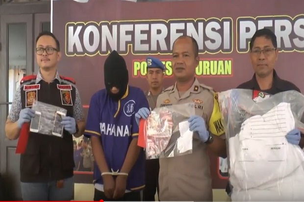 Suami Tega Jual Istri...