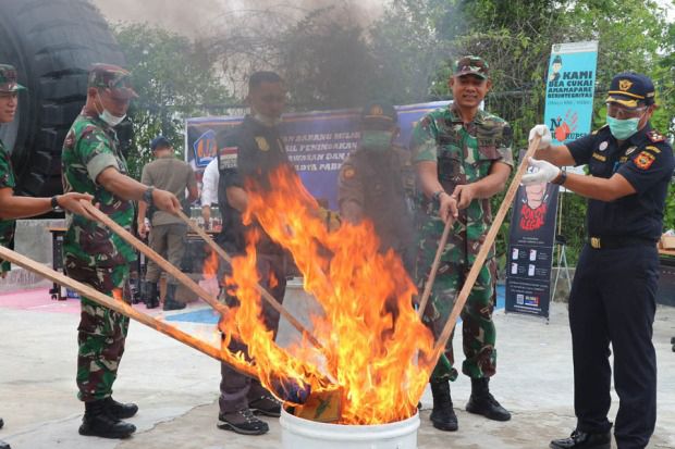 Lindungi Masyarakat,...