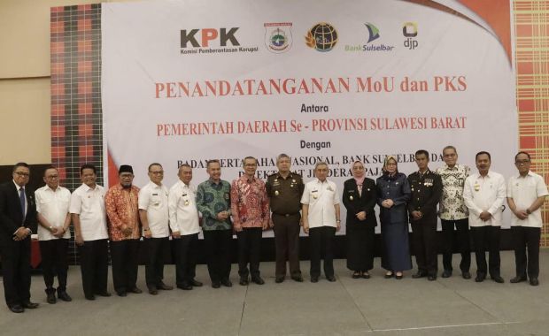 Bupati Pasangkayu Hadiri...