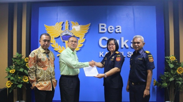 Bea Cukai Tambah Jumlah...
