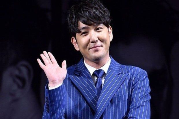 Kangin Umumkan Dirinya...