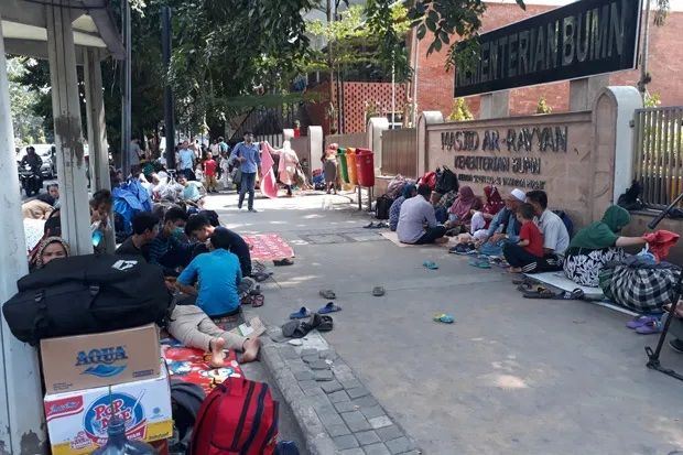 Direlokasi ke Kalideres,...
