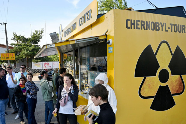Ukraina Bakal Ubah Chernobyl...