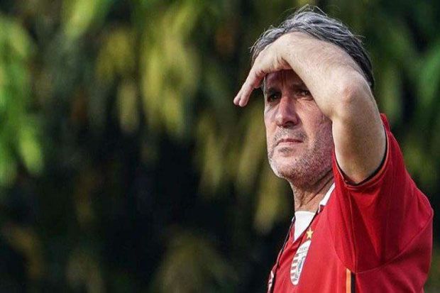 Imbang Kontra Persib,...