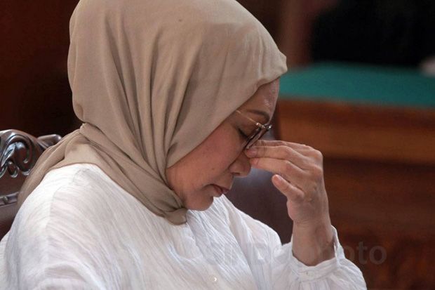 Divonis 2 Tahun Penjara,...