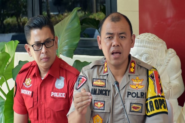 Polisi Limpahkan Berkas...