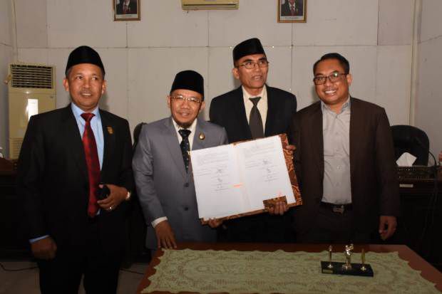 Bupati Najmul Hadiri...