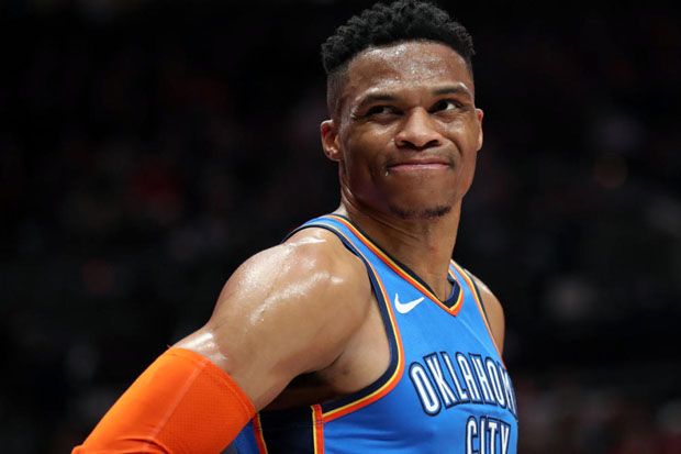 Thunder Lepas Russell...