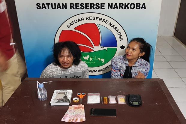Jualan Narkoba, Pasangan...