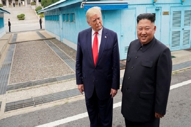 Trump: Kim Jong-un Tak...