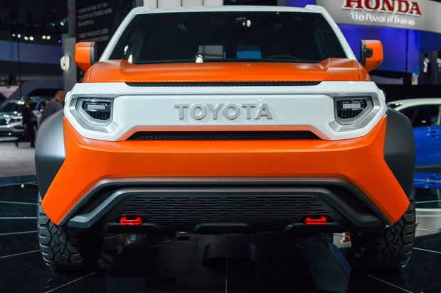 Berevolusi Cepat, Toyota...
