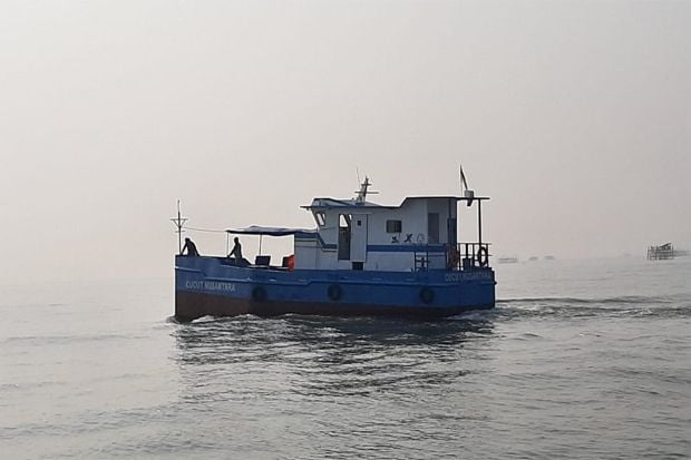 Kapal Berteknologi Pelat...