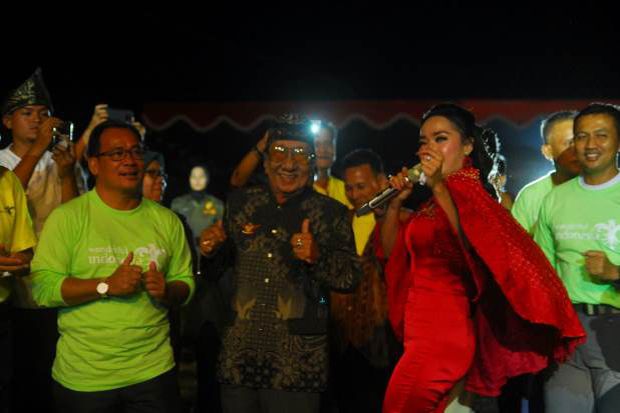 Tika Zein Sukses Ajak...