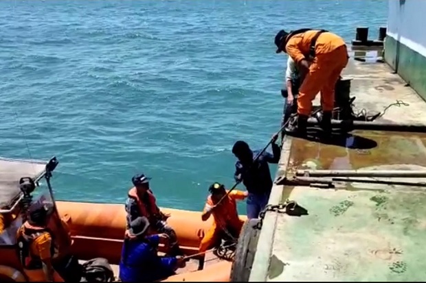 Kapal Tunda Tenggelam...