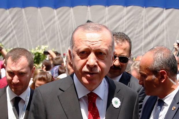 Erdogan: Trump Berwenang...