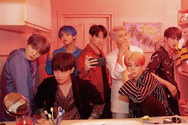 BTS Akan Gelar Konser...