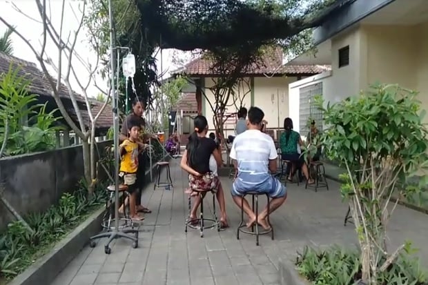 Diguncang Gempa, Pasien...