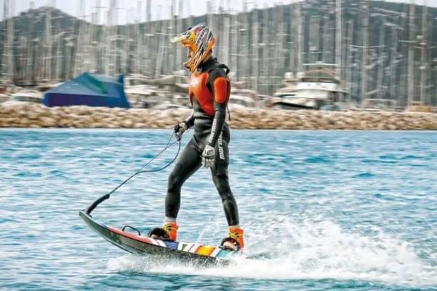 Juara Jet-Skiing Prancis...