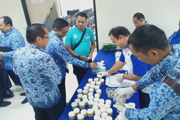 70 Pejabat Pemkab Bekasi...