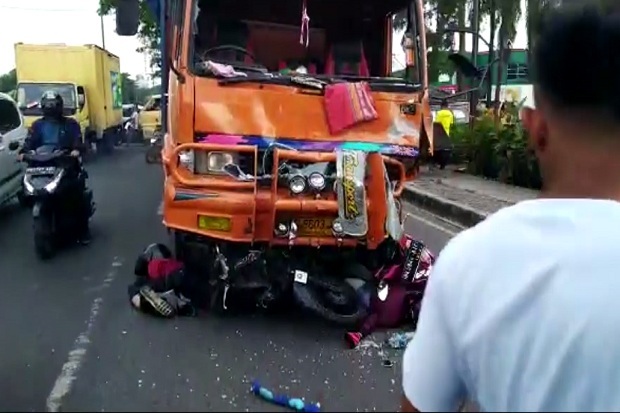 Truk Rem Blong Gilas...