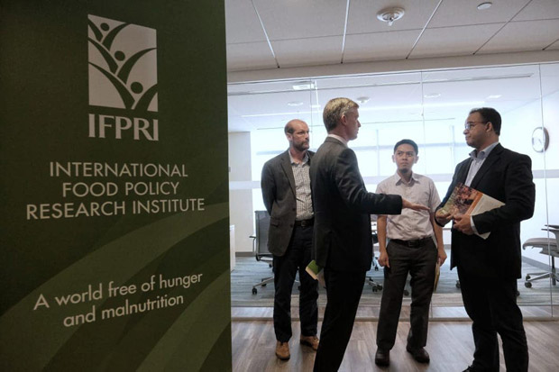IFPRI Tertarik Pelajari...