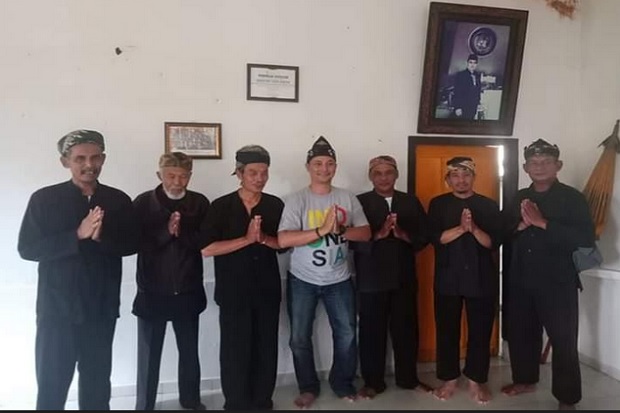 Menelisik asal Mula...