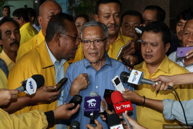 Jelang Munas Golkar,...