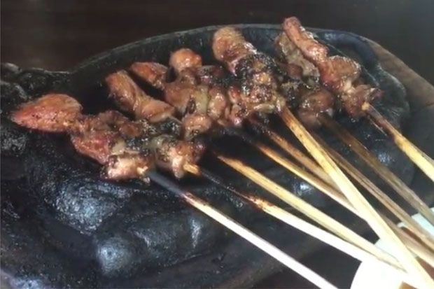 Sate Kambing Muda Bang...