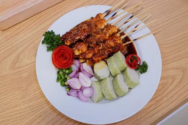 Pingin Bikin Sate Ayam...