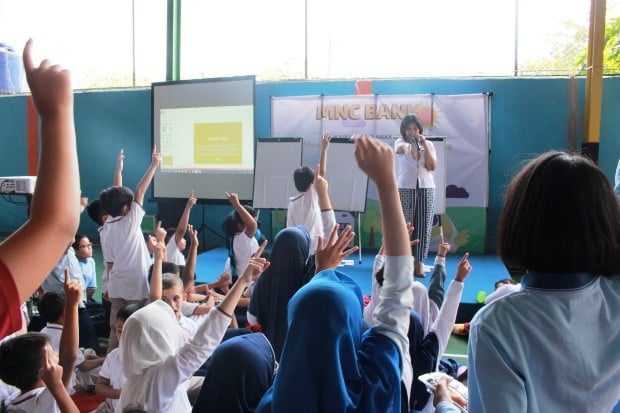 MNC Bank Gelar Edukasi...