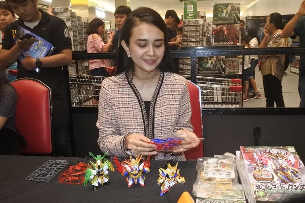 Hobi Koleksi Robot Gundam,...