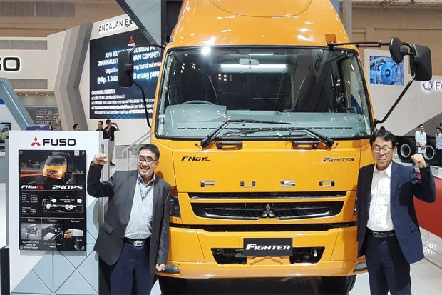 Kembangkan Truk, Mitsubishi...
