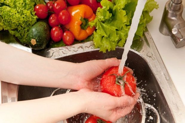 8 Tips Mencuci Sayuran...