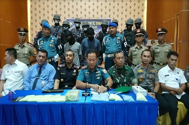 TNI AL Gagalkan Penyelundupan...