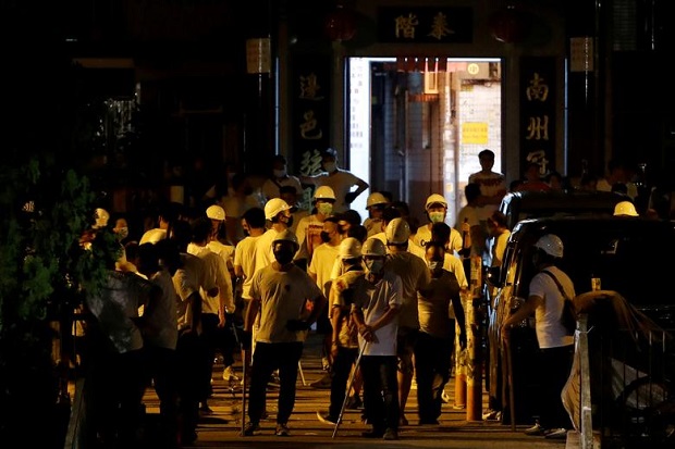 Polisi Hong Kong Tangkapi...