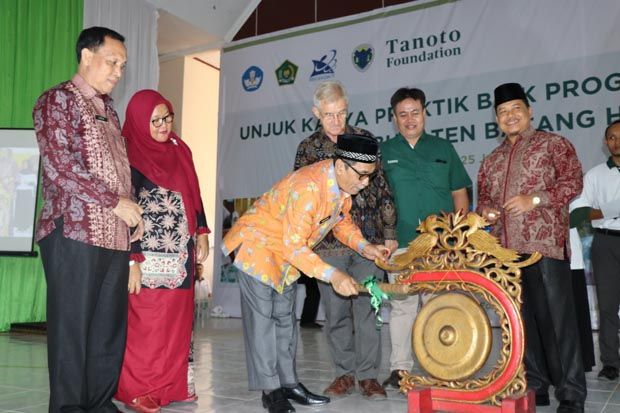 Mantap, Program Pintar...