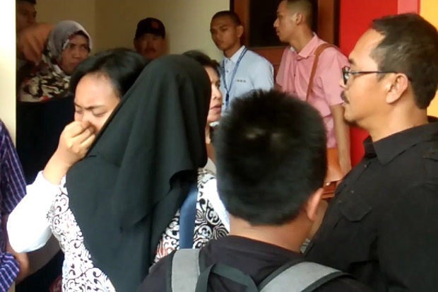 Suasana Haru Selimuti...