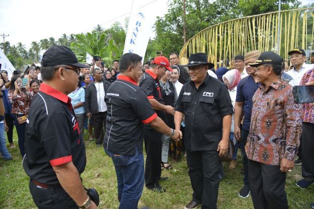 Lestarikan Budaya Minahasa,...