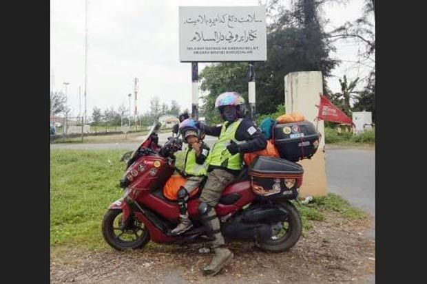 Lilik dan Balda Naik...