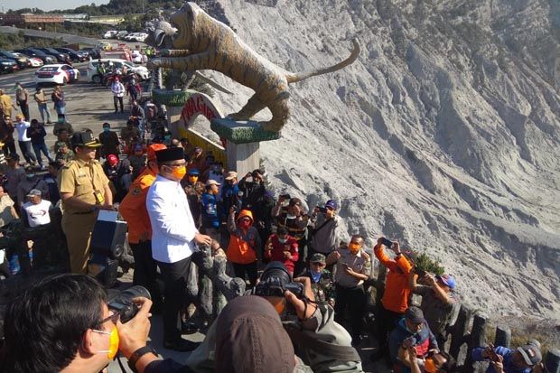 Ridwan Kamil Minta Tangkuban...