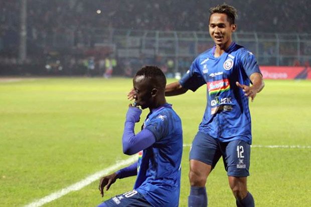 Maung Bandung Tersungkur...