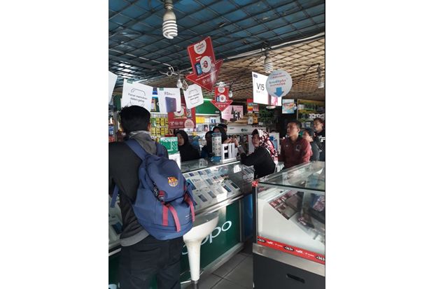 Beraksi Sore Hari, Perampok...