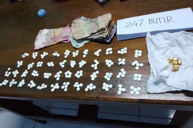 Sembunyikan 247 Butir...