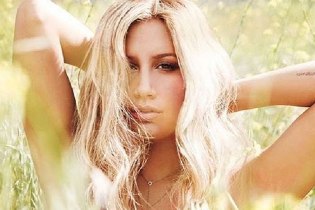 Ashley Tisdale Beberkan...