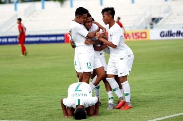 Hadapi Laga Krusial,...